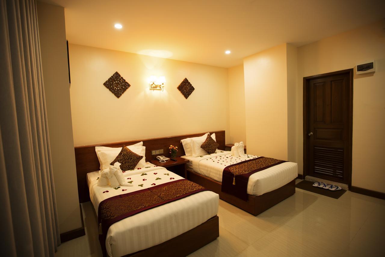 King Park Hotel Mandalay Buitenkant foto