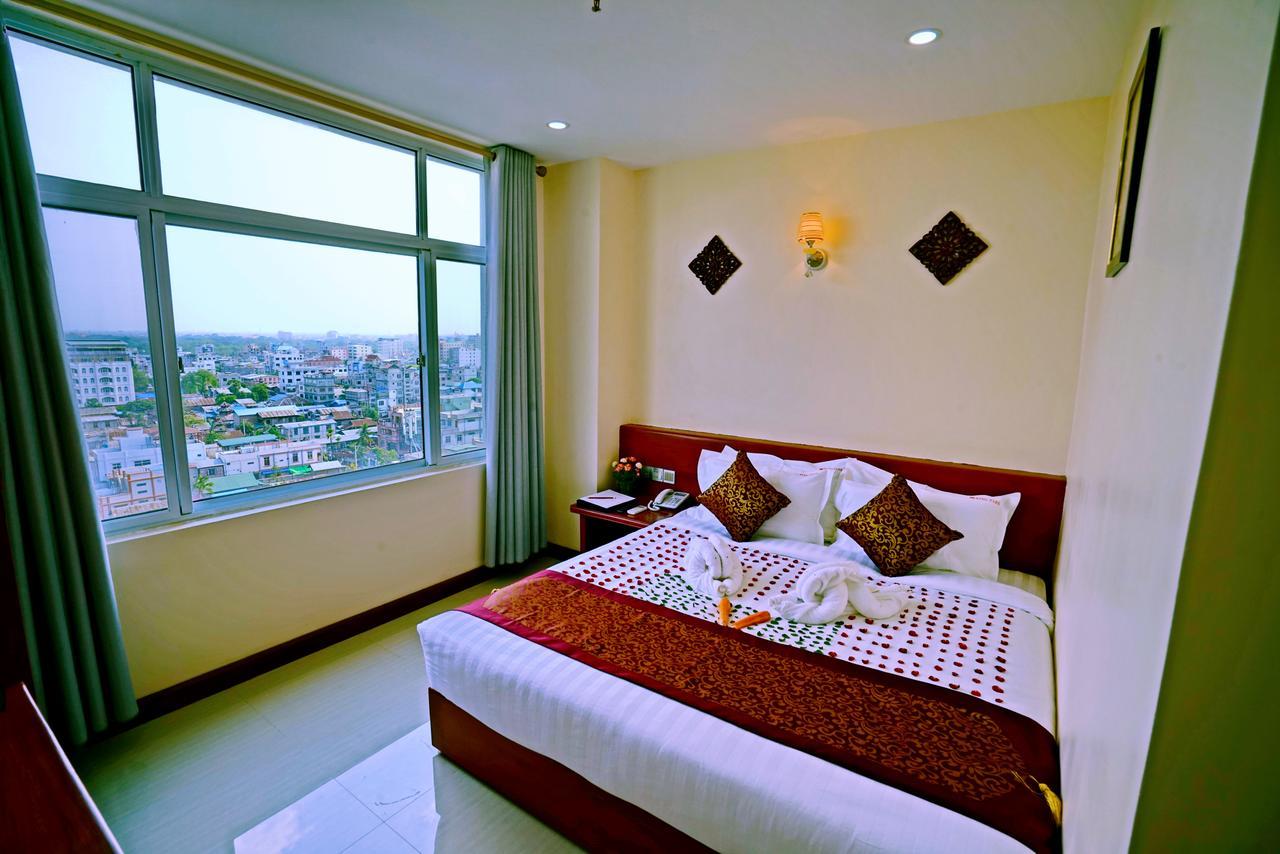 King Park Hotel Mandalay Buitenkant foto