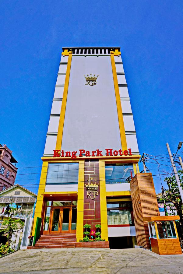 King Park Hotel Mandalay Buitenkant foto