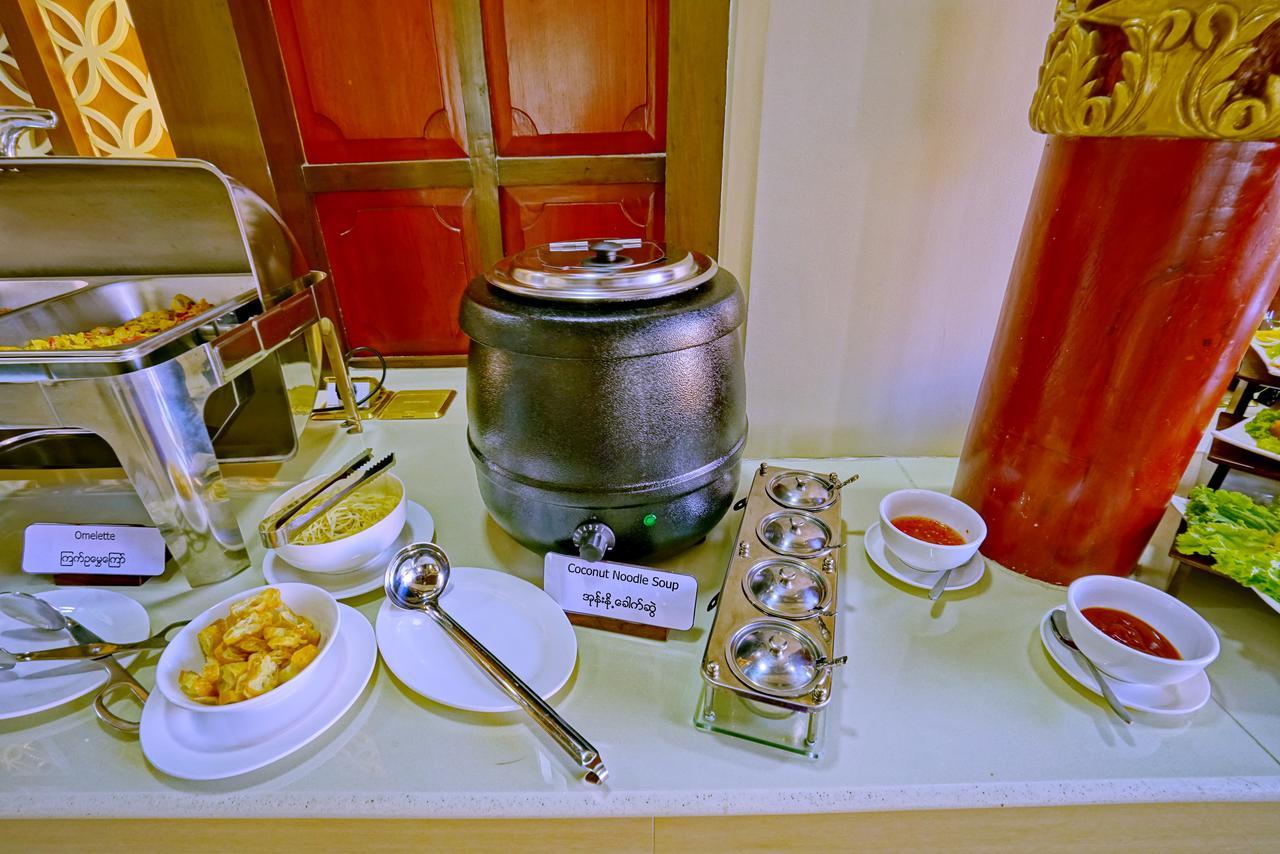King Park Hotel Mandalay Buitenkant foto