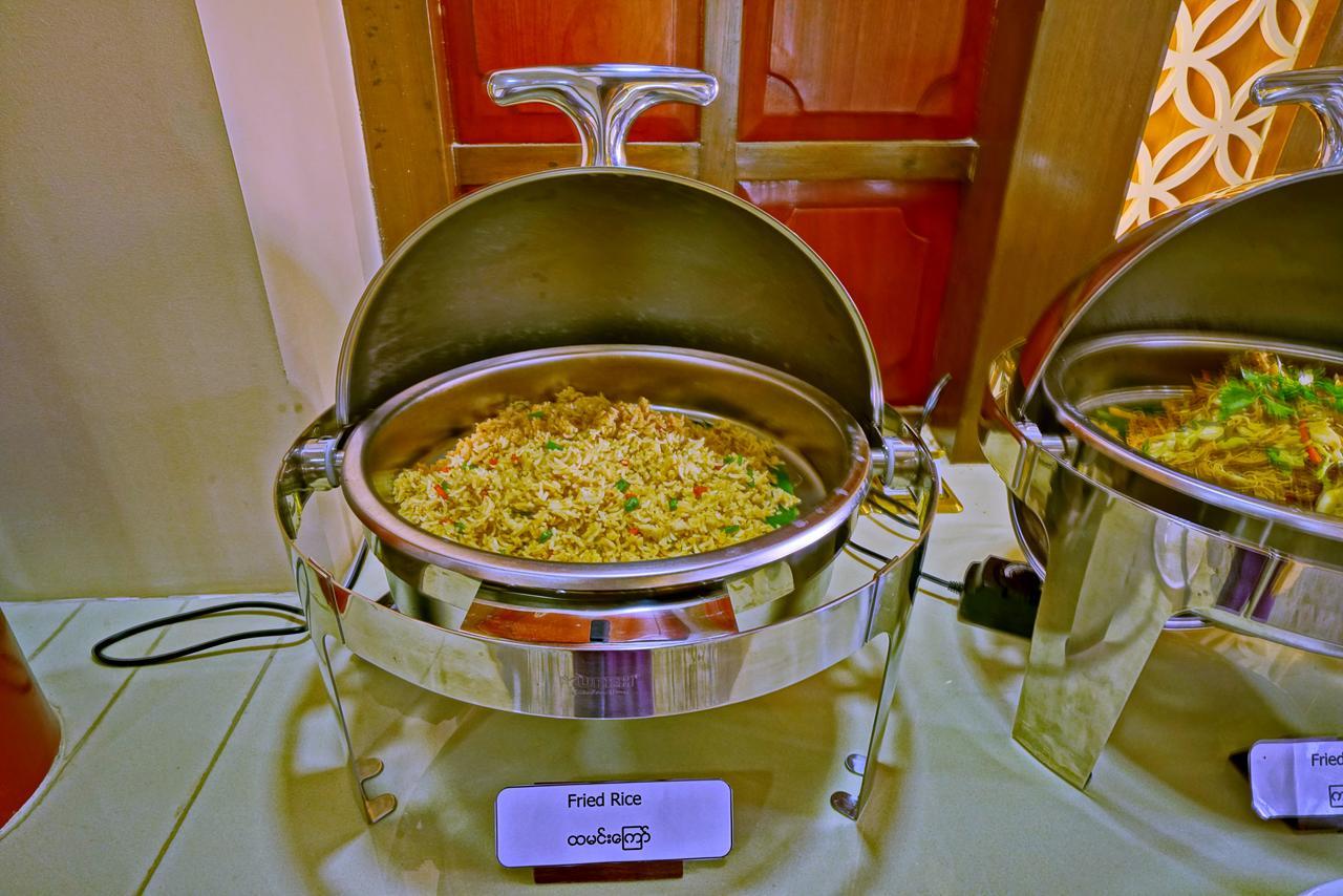 King Park Hotel Mandalay Buitenkant foto