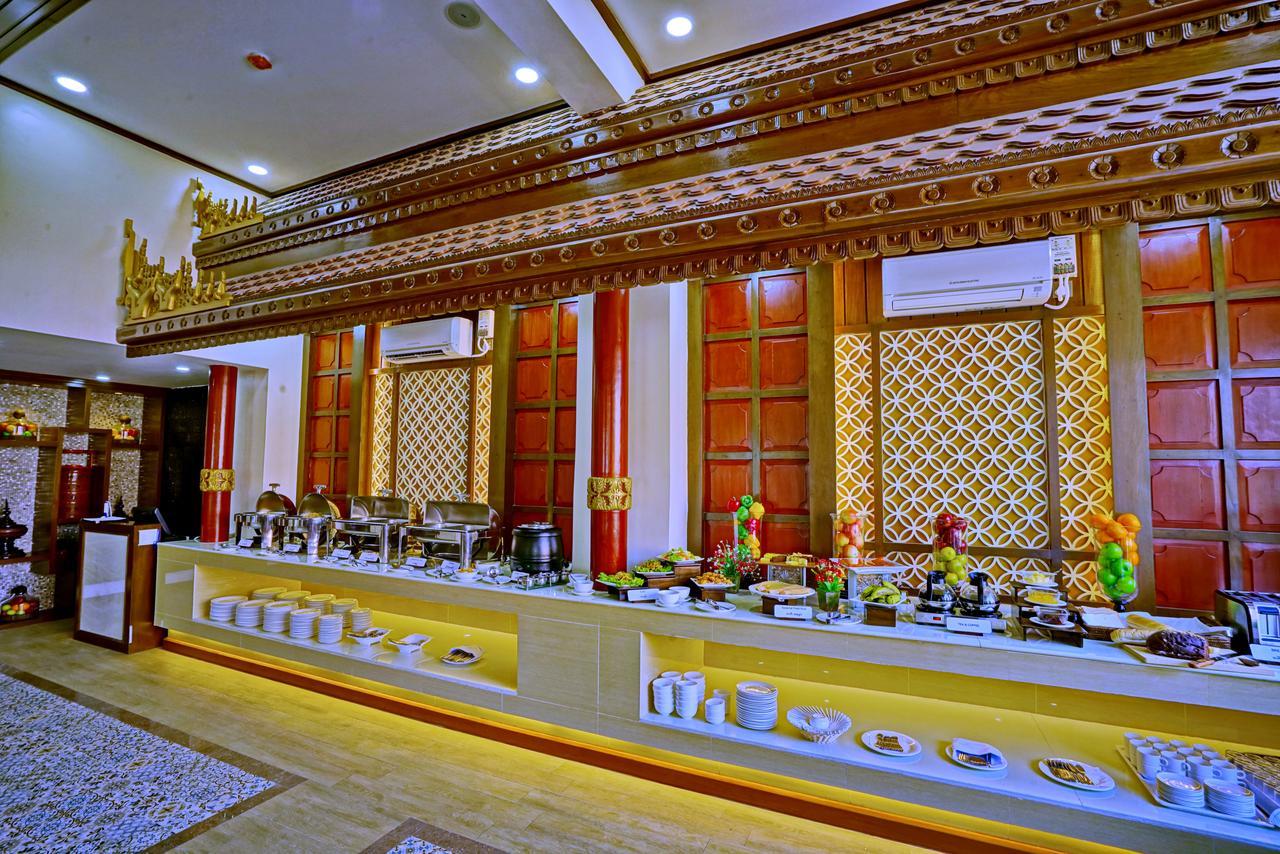King Park Hotel Mandalay Buitenkant foto