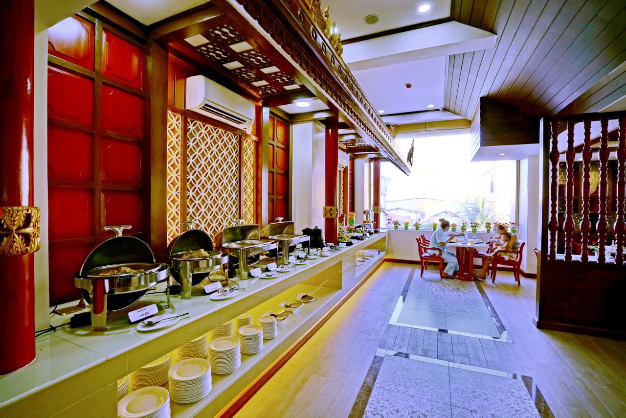 King Park Hotel Mandalay Buitenkant foto